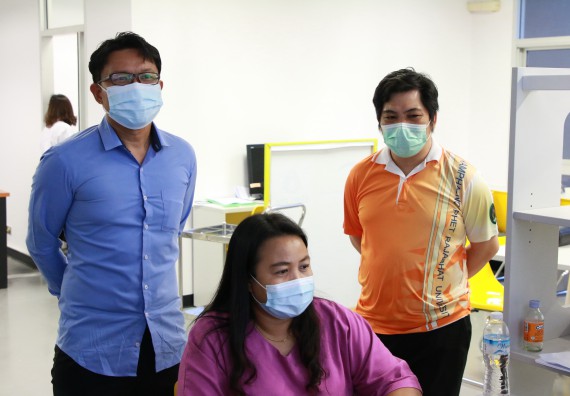 ภาพกิจกรรม  คณะวิทยาศาสตร์และเทคโนโลยี จัดกิจกรรม Scitech Live KPRU