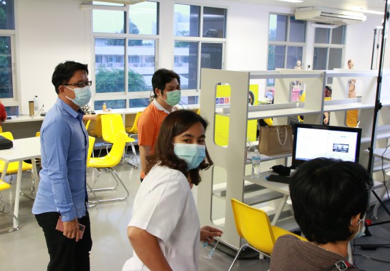 ภาพกิจกรรม  คณะวิทยาศาสตร์และเทคโนโลยี จัดกิจกรรม Scitech Live KPRU