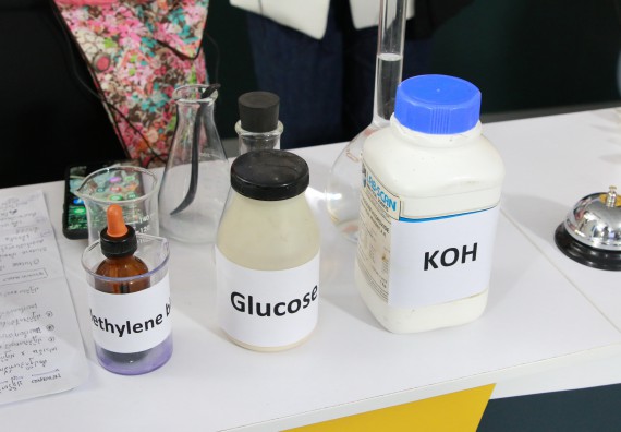 ภาพกิจกรรม คณะวิทยาศาสตร์และเทคโนโลยี จัดกิจกรรม Scitech Live KPRU