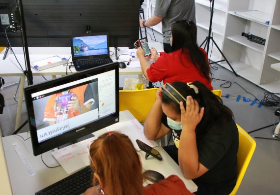 ภาพกิจกรรม คณะวิทยาศาสตร์และเทคโนโลยี จัดกิจกรรม Scitech Live KPRU