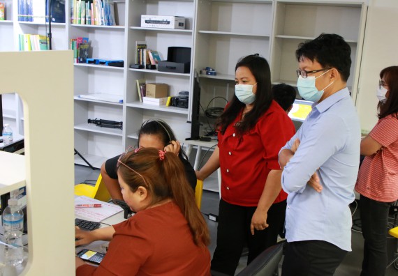 ภาพกิจกรรม คณะวิทยาศาสตร์และเทคโนโลยี จัดกิจกรรม Scitech Live KPRU