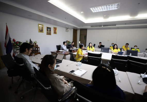 ภาพกิจกรรม  คณะวิทยาศาสตร์และเทคโนโลยี จัดประชุมจัดทำติดตามการดำเนินงานตามองค์ประกอบการประกันคุณภาพการศึกษาของหลักสูตรและคณะ ภาคการศึกษาที่ 2/2563