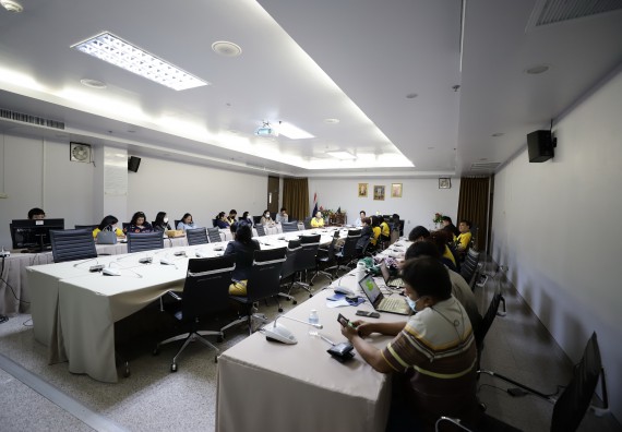 ภาพกิจกรรม  คณะวิทยาศาสตร์และเทคโนโลยี จัดประชุมจัดทำติดตามการดำเนินงานตามองค์ประกอบการประกันคุณภาพการศึกษาของหลักสูตรและคณะ ภาคการศึกษาที่ 2/2563