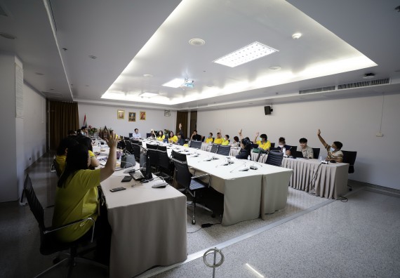 ภาพกิจกรรม  คณะวิทยาศาสตร์และเทคโนโลยี จัดประชุมจัดทำติดตามการดำเนินงานตามองค์ประกอบการประกันคุณภาพการศึกษาของหลักสูตรและคณะ ภาคการศึกษาที่ 2/2563