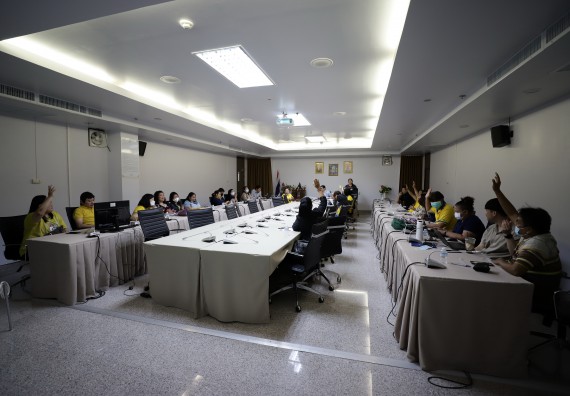 ภาพกิจกรรม  คณะวิทยาศาสตร์และเทคโนโลยี จัดประชุมจัดทำติดตามการดำเนินงานตามองค์ประกอบการประกันคุณภาพการศึกษาของหลักสูตรและคณะ ภาคการศึกษาที่ 2/2563