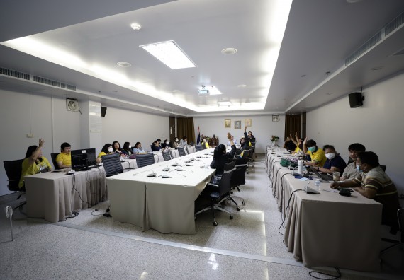 ภาพกิจกรรม  คณะวิทยาศาสตร์และเทคโนโลยี จัดประชุมจัดทำติดตามการดำเนินงานตามองค์ประกอบการประกันคุณภาพการศึกษาของหลักสูตรและคณะ ภาคการศึกษาที่ 2/2563