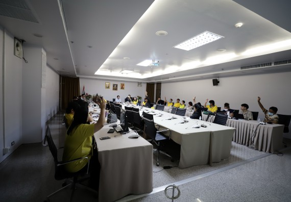 ภาพกิจกรรม  คณะวิทยาศาสตร์และเทคโนโลยี จัดประชุมจัดทำติดตามการดำเนินงานตามองค์ประกอบการประกันคุณภาพการศึกษาของหลักสูตรและคณะ ภาคการศึกษาที่ 2/2563