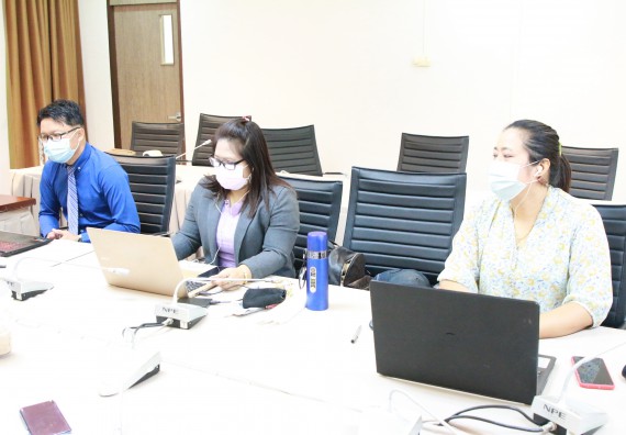 ภาพกิจกรรมหลักสูตรสาขาวิชาวิทยาศาสตร์สิ่งแวดล้อม (วท.บ.) โปรแกรมวิชาวิทยาศาสตร์สิ่งแวดล้อม จัดการตรวจประเมินคุณภาพภายในในรูปแบบการประเมินคุณภาพการศึกษาผ่านสื่ออิเล็กทรอนิกส์ ปีการศึกษา 2563 หลักสูตรวิทยาศาสตร์สิ่งแวดล้อม