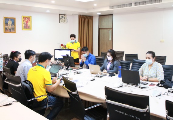 ภาพกิจกรรมหลักสูตรสาขาวิชาวิทยาศาสตร์สิ่งแวดล้อม (วท.บ.) โปรแกรมวิชาวิทยาศาสตร์สิ่งแวดล้อม จัดการตรวจประเมินคุณภาพภายในในรูปแบบการประเมินคุณภาพการศึกษาผ่านสื่ออิเล็กทรอนิกส์ ปีการศึกษา 2563 หลักสูตรวิทยาศาสตร์สิ่งแวดล้อม