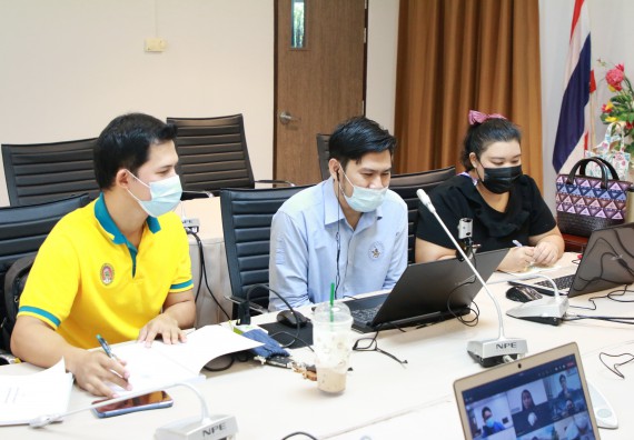 ภาพกิจกรรมหลักสูตรสาขาวิชาวิทยาศาสตร์สิ่งแวดล้อม (วท.บ.) โปรแกรมวิชาวิทยาศาสตร์สิ่งแวดล้อม จัดการตรวจประเมินคุณภาพภายในในรูปแบบการประเมินคุณภาพการศึกษาผ่านสื่ออิเล็กทรอนิกส์ ปีการศึกษา 2563 หลักสูตรวิทยาศาสตร์สิ่งแวดล้อม