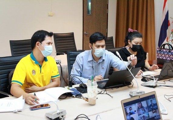 ภาพกิจกรรมหลักสูตรสาขาวิชาวิทยาศาสตร์สิ่งแวดล้อม (วท.บ.) โปรแกรมวิชาวิทยาศาสตร์สิ่งแวดล้อม จัดการตรวจประเมินคุณภาพภายในในรูปแบบการประเมินคุณภาพการศึกษาผ่านสื่ออิเล็กทรอนิกส์ ปีการศึกษา 2563 หลักสูตรวิทยาศาสตร์สิ่งแวดล้อม