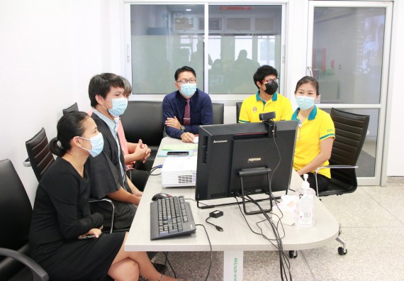 ภาพกิจกรรม หลักสูตรชีววิทยา จัดการตรวจประเมินคุณภาพภายในในรูปแบบการประเมินคุณภาพการศึกษาผ่านสื่ออิเล็กทรอนิกส์ ปีการศึกษา 2563 หลักสูตรชีววิทยา