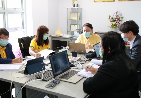 ภาพกิจกรรม  หลักสูตรสาขาวิชาวิทยาการคอมพิวเตอร์ (วท.บ.) จัดการตรวจประเมินคุณภาพภายในในรูปแบบการประเมินคุณภาพการศึกษาผ่านสื่ออิเล็กทรอนิกส์ ปีการศึกษา 2563