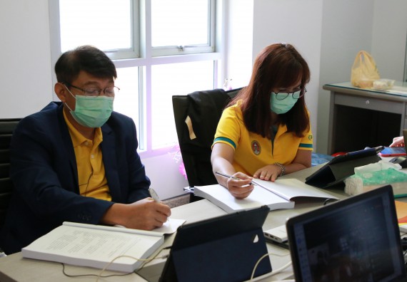 ภาพกิจกรรม  หลักสูตรสาขาวิชาวิทยาการคอมพิวเตอร์ (วท.บ.) จัดการตรวจประเมินคุณภาพภายในในรูปแบบการประเมินคุณภาพการศึกษาผ่านสื่ออิเล็กทรอนิกส์ ปีการศึกษา 2563