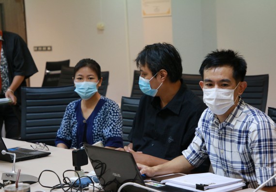 ภาพกิจกรรม หลักสูตรสาขาวิชาการศึกษา (ฟิสิกส์,อุตสาหกรรมศิลป์,ชีววิทยา) จัดการตรวจประเมินคุณภาพภายในในรูปแบบการประเมินคุณภาพการศึกษาผ่านสื่ออิเล็กทรอนิกส์ ปีการศึกษา 2563 หลักสูตรสาขาวิชาการศึกษา (ฟิสิกส์,อุตสาหกรรมศิลป์,ชีววิทยา)