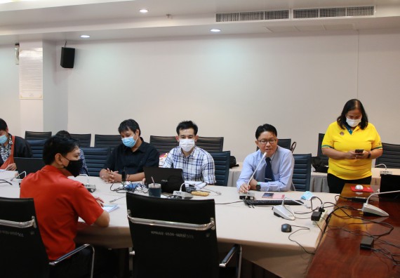 ภาพกิจกรรม หลักสูตรสาขาวิชาการศึกษา (ฟิสิกส์,อุตสาหกรรมศิลป์,ชีววิทยา) จัดการตรวจประเมินคุณภาพภายในในรูปแบบการประเมินคุณภาพการศึกษาผ่านสื่ออิเล็กทรอนิกส์ ปีการศึกษา 2563 หลักสูตรสาขาวิชาการศึกษา (ฟิสิกส์,อุตสาหกรรมศิลป์,ชีววิทยา)