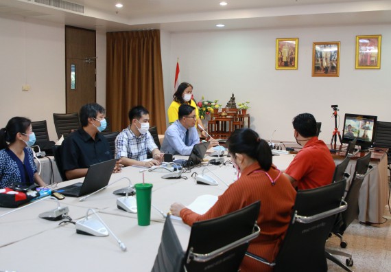 ภาพกิจกรรม หลักสูตรสาขาวิชาการศึกษา (ฟิสิกส์,อุตสาหกรรมศิลป์,ชีววิทยา) จัดการตรวจประเมินคุณภาพภายในในรูปแบบการประเมินคุณภาพการศึกษาผ่านสื่ออิเล็กทรอนิกส์ ปีการศึกษา 2563 หลักสูตรสาขาวิชาการศึกษา (ฟิสิกส์,อุตสาหกรรมศิลป์,ชีววิทยา)