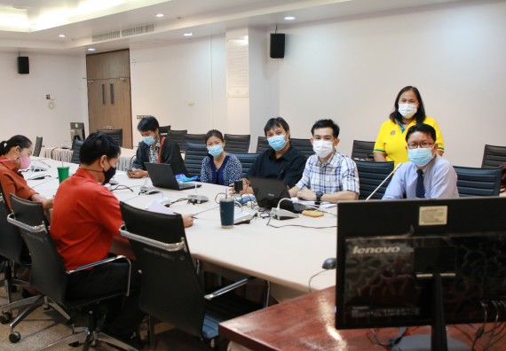 ภาพกิจกรรม หลักสูตรสาขาวิชาการศึกษา (ฟิสิกส์,อุตสาหกรรมศิลป์,ชีววิทยา) จัดการตรวจประเมินคุณภาพภายในในรูปแบบการประเมินคุณภาพการศึกษาผ่านสื่ออิเล็กทรอนิกส์ ปีการศึกษา 2563 หลักสูตรสาขาวิชาการศึกษา (ฟิสิกส์,อุตสาหกรรมศิลป์,ชีววิทยา)