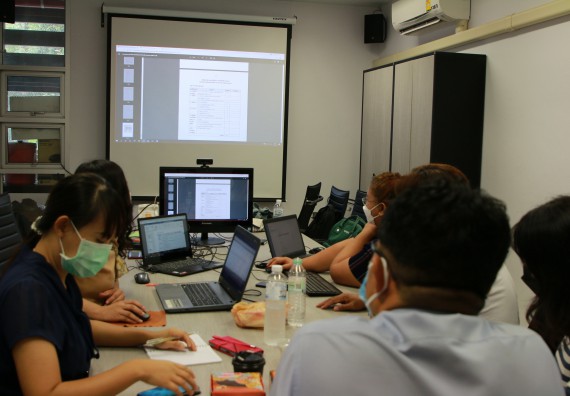 ภาพกิจกรรม  หลักสูตรสาขาวิชาเทคโนโลยีสารสนเทศ (วท.บ.) จัดการตรวจประเมินคุณภาพภายในในรูปแบบการประเมินคุณภาพการศึกษาผ่านสื่ออิเล็กทรอนิกส์ ปีการศึกษา 2563