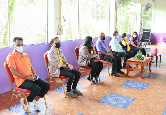 ภาพกิจกรรม  คณะวิทยาศาสตร์และเทคโนโลยี จัดกิจกรรมการอบรมเชิงปฏิบัติการนักวิทยาศาสตร์รุ่นเยาว์ ให้กับนักเรียนและคณะครูโรงเรียนอนุบาลปางมะค่า