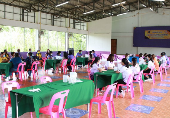 ภาพกิจกรรม  คณะวิทยาศาสตร์และเทคโนโลยี จัดกิจกรรมการอบรมเชิงปฏิบัติการนักวิทยาศาสตร์รุ่นเยาว์ ให้กับนักเรียนและคณะครูโรงเรียนอนุบาลปางมะค่า