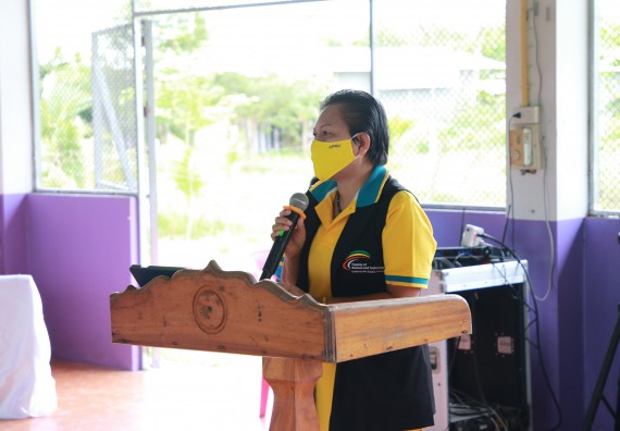 ภาพกิจกรรม  คณะวิทยาศาสตร์และเทคโนโลยี จัดกิจกรรมการอบรมเชิงปฏิบัติการนักวิทยาศาสตร์รุ่นเยาว์ ให้กับนักเรียนและคณะครูโรงเรียนอนุบาลปางมะค่า