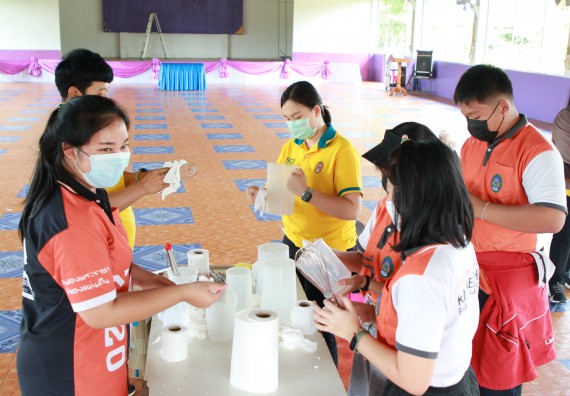 ภาพกิจกรรม  คณะวิทยาศาสตร์และเทคโนโลยี จัดกิจกรรมการอบรมเชิงปฏิบัติการนักวิทยาศาสตร์รุ่นเยาว์ ให้กับนักเรียนและคณะครูโรงเรียนอนุบาลปางมะค่า