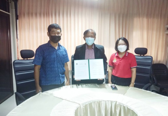 โรงเรียนกำแพงเพชรพิทยาคม ลงนามบันทึกข้อตกลงความร่วมมือทางวิชาการ (MOU) กับ คณะวิทยาศาสตร์และเทคโนโลยีมหาวิทยาลัยราชภัฏกำแพงเพชร