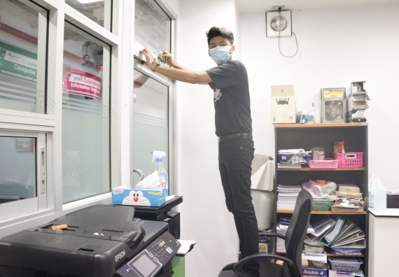 คณะวิทยาศาสตร์และเทคโนโลยี เข้าร่วมกิจกรรมBig Cleaning Day