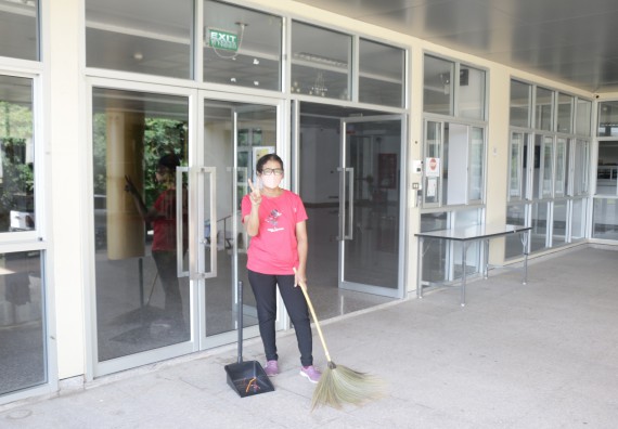 คณะวิทยาศาสตร์และเทคโนโลยี เข้าร่วมกิจกรรมBig Cleaning Day