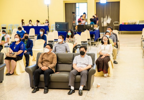 ภาพกิจกรรม  คณะวิทยาศาสตร์และเทคโนโลยี จัดงานมุทิตาจิตผู้เกษียณอายุราชการคณะวิทยาศาสตร์และเทคโนโลยี (มัณฑนา วันทา สดุดี)