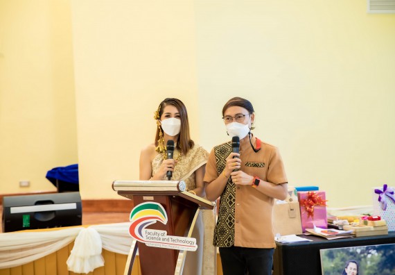 ภาพกิจกรรม  คณะวิทยาศาสตร์และเทคโนโลยี จัดงานมุทิตาจิตผู้เกษียณอายุราชการคณะวิทยาศาสตร์และเทคโนโลยี (มัณฑนา วันทา สดุดี)