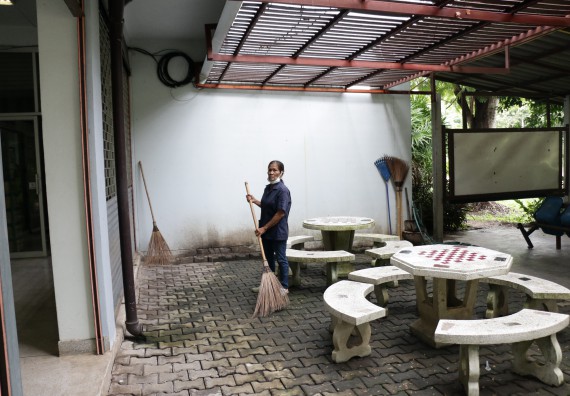 ภาพกิจกรรม คณะวิทยาศาสตร์และเทคโนโลยี เข้าร่วมกิจกรรมจิตอาสา Big Cleaning Day