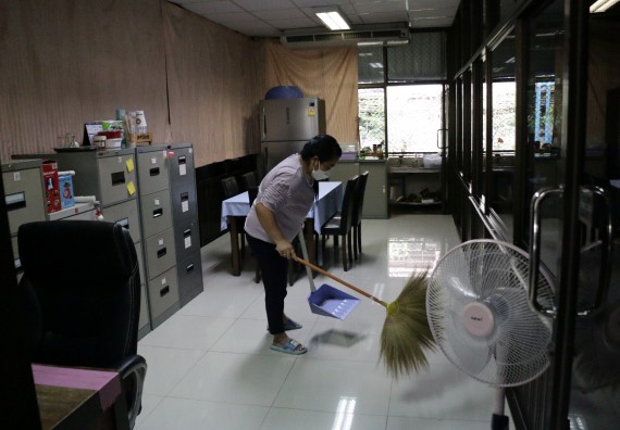ภาพกิจกรรม คณะวิทยาศาสตร์และเทคโนโลยี เข้าร่วมกิจกรรมจิตอาสา Big Cleaning Day
