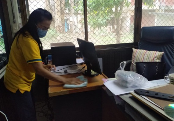 ภาพกิจกรรม คณะวิทยาศาสตร์และเทคโนโลยี เข้าร่วมกิจกรรมจิตอาสา Big Cleaning Day