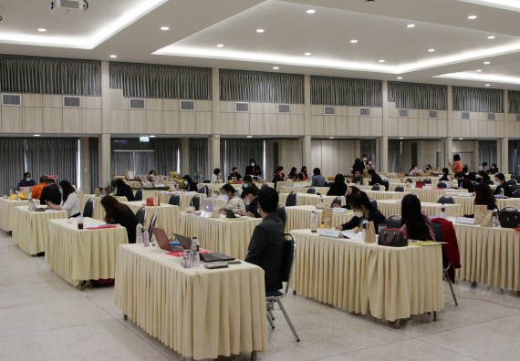 ภาพกิจกรรม คณะวิทยาศาสตร์และเทคโนโลยี เข้าร่วมกิจกรรมอบรมเชิงปฏิบัติการการเขียนข้อเสนอโครงการ เพื่อต่อยอดและถ่ายทอดเทคโนโลยีร่วมกับชุมชน