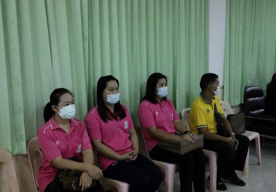 ภาพกิจกรรม คณะวิทยาศาสตร์และเทคโนโลยี จัดค่ายวิทยาศาสตร์สัญจรโรงเรียนนาบ่อคำวิทยาคม