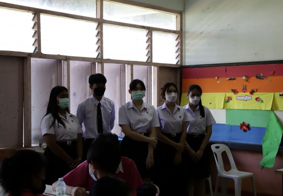 ภาพกิจกรรม คณะวิทยาศาสตร์และเทคโนโลยี จัดค่ายวิทยาศาสตร์สัญจรโรงเรียนนาบ่อคำวิทยาคม