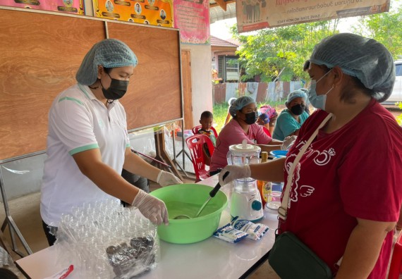 ภาพกิจกรรม  โครงการ 1 ตำบล 1 มหาวิทยาลัย ตำบลคุยบ้านโอง จัดกิจกรรมภายใต้โครงการส่งเสริมและพัฒนาฝีมือแรงงานชุมชน และยกระดับคุณภาพชีวิตและเศรษฐกิจชุมชน การนําเทคโนโลยีและสื่อออนไลน์