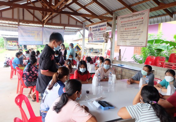 ภาพกิจกรรม  โครงการ 1 ตำบล 1 มหาวิทยาลัย ตำบลคุยบ้านโอง จัดกิจกรรมภายใต้โครงการส่งเสริมและพัฒนาฝีมือแรงงานชุมชน และยกระดับคุณภาพชีวิตและเศรษฐกิจชุมชน การนําเทคโนโลยีและสื่อออนไลน์