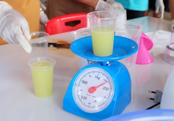 ภาพกิจกรรม  โครงการ 1 ตำบล 1 มหาวิทยาลัย ตำบลคุยบ้านโอง จัดกิจกรรมภายใต้โครงการส่งเสริมและพัฒนาฝีมือแรงงานชุมชน และยกระดับคุณภาพชีวิตและเศรษฐกิจชุมชน การนําเทคโนโลยีและสื่อออนไลน์