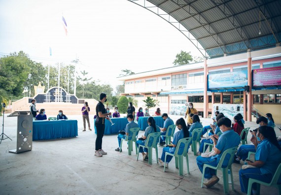 ภาพกิจกรรม  คณะวิทยาศาสตร์และเทคโนโลยี จัดค่ายวิทยาศาสตร์สัญจรโรงเรียนคลองลานวิทยา