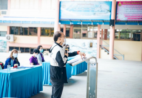 ภาพกิจกรรม  คณะวิทยาศาสตร์และเทคโนโลยี จัดค่ายวิทยาศาสตร์สัญจรโรงเรียนคลองลานวิทยา