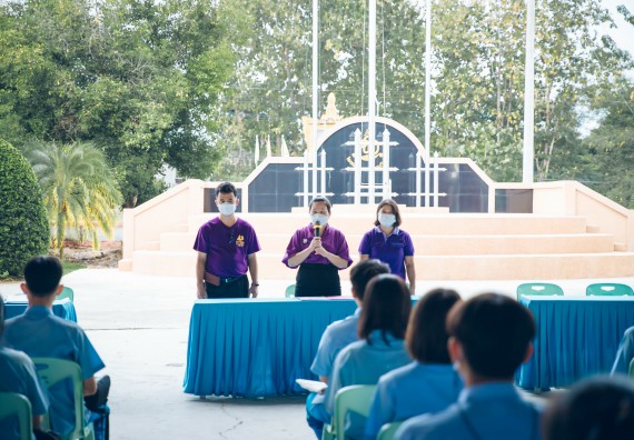 ภาพกิจกรรม  คณะวิทยาศาสตร์และเทคโนโลยี จัดค่ายวิทยาศาสตร์สัญจรโรงเรียนคลองลานวิทยา