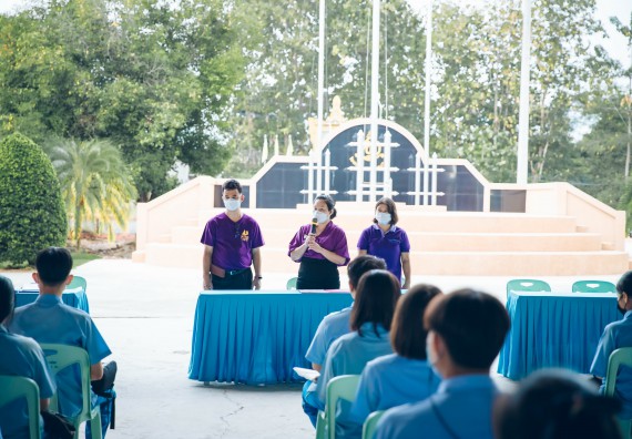 ภาพกิจกรรม  คณะวิทยาศาสตร์และเทคโนโลยี จัดค่ายวิทยาศาสตร์สัญจรโรงเรียนคลองลานวิทยา