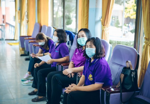 ภาพกิจกรรม  คณะวิทยาศาสตร์และเทคโนโลยี จัดค่ายวิทยาศาสตร์สัญจรโรงเรียนคลองลานวิทยา