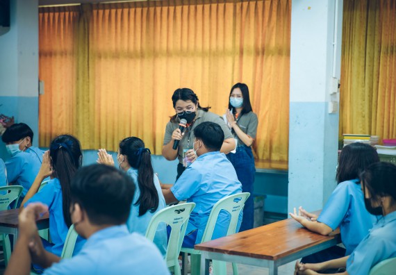 ภาพกิจกรรม  คณะวิทยาศาสตร์และเทคโนโลยี จัดค่ายวิทยาศาสตร์สัญจรโรงเรียนคลองลานวิทยา
