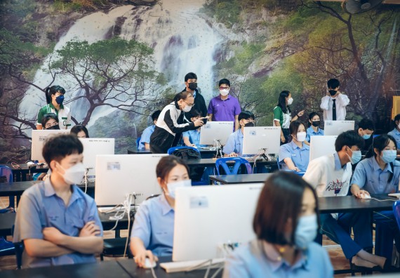 ภาพกิจกรรม  คณะวิทยาศาสตร์และเทคโนโลยี จัดค่ายวิทยาศาสตร์สัญจรโรงเรียนคลองลานวิทยา