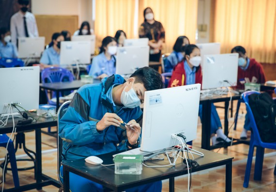 ภาพกิจกรรม  คณะวิทยาศาสตร์และเทคโนโลยี จัดค่ายวิทยาศาสตร์สัญจรโรงเรียนคลองลานวิทยา