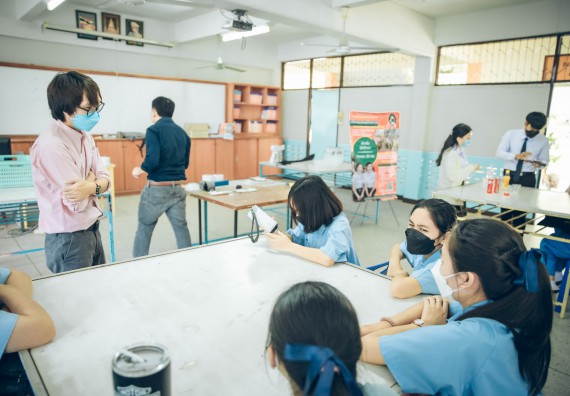 ภาพกิจกรรม  คณะวิทยาศาสตร์และเทคโนโลยี จัดค่ายวิทยาศาสตร์สัญจรโรงเรียนคลองลานวิทยา